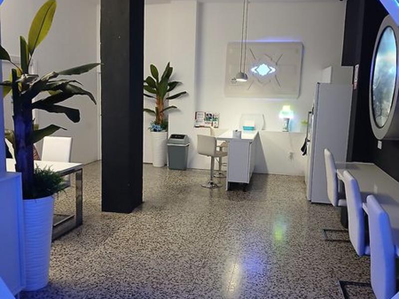 Capsule Inn Valencia