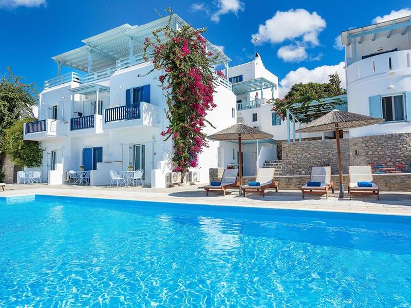 Pyrgaki Hotel