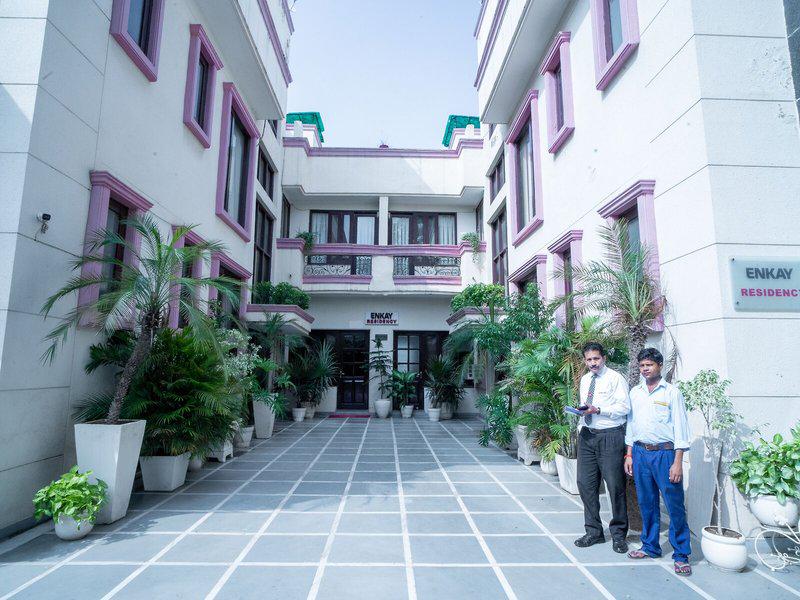 Enkay Residency V Block DLF Phase 3