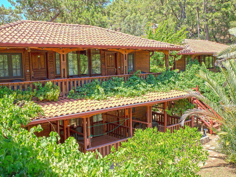 Luna Dorada Hotel