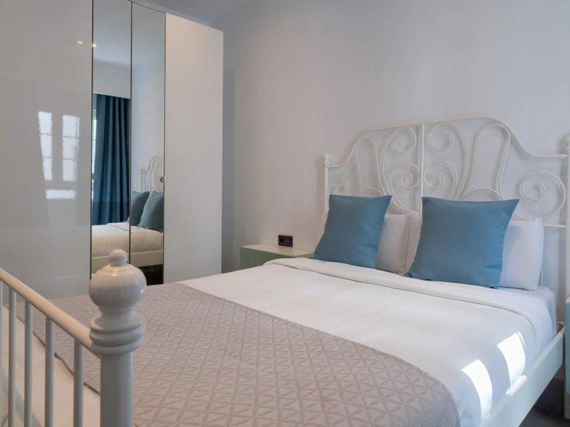 La Armada Suites