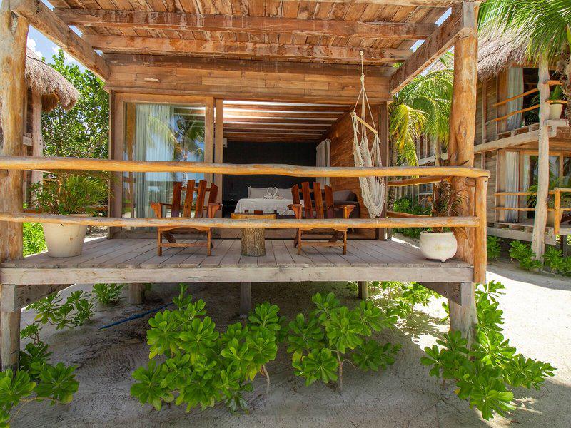Blue Holbox Hotel