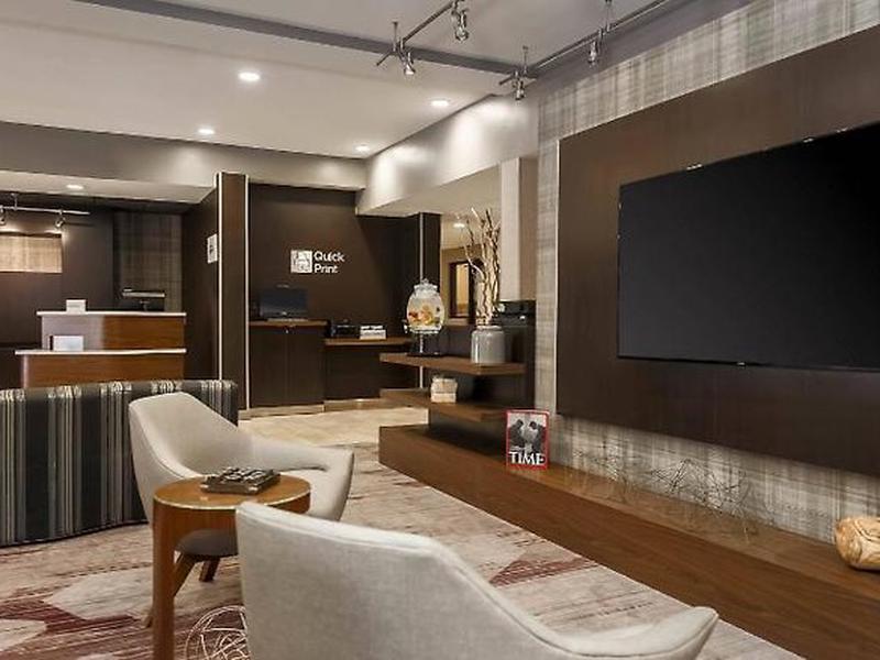 Courtyard by Marriott Tampa Brandon
