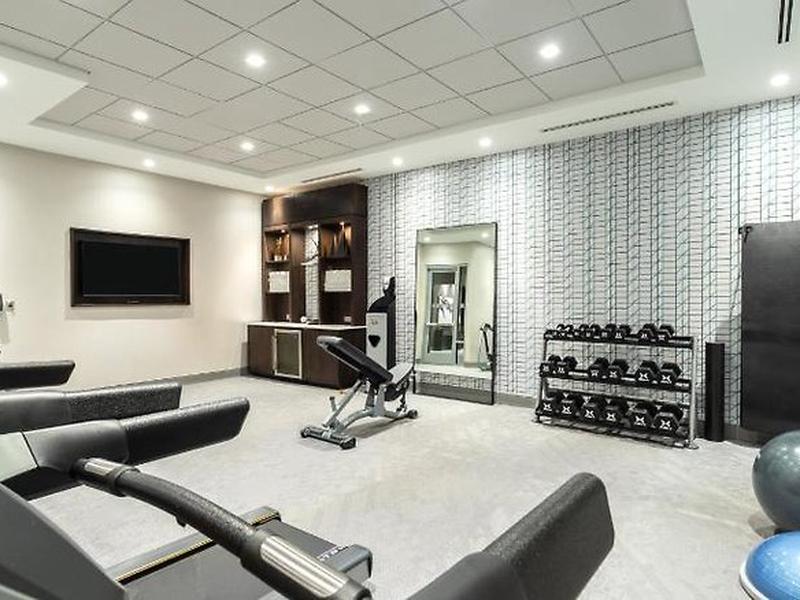 Holiday Inn Boston Logan Airport - Chelsea by IHG