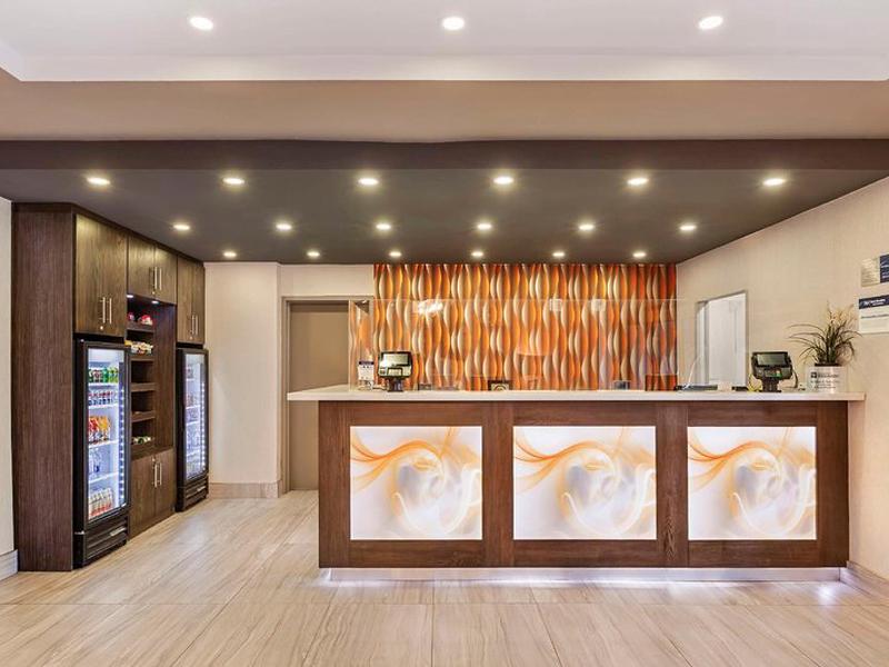 Best Western Plus Executive Inn