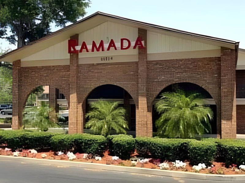 Ramada by Wyndham Temple Terrace/Tampa North