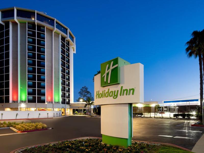 Holiday Inn Long Beach Airport