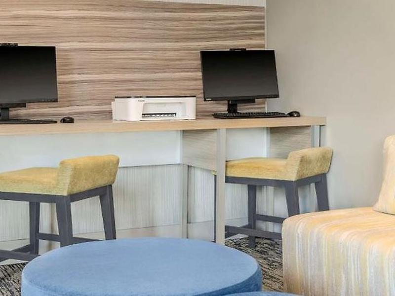 Hilton Garden Inn Denver Airport