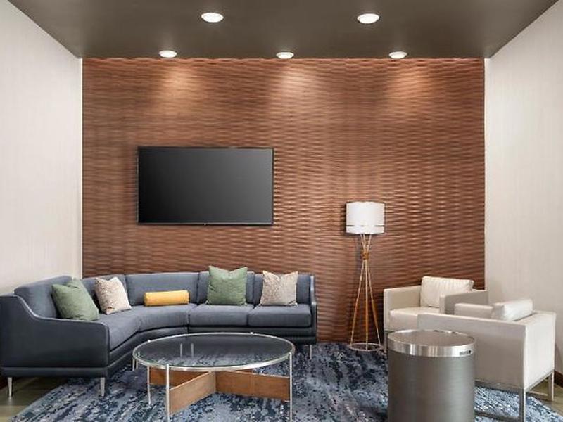Zone Hotel SeaTac Airport