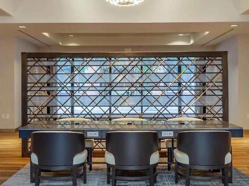 Sheraton Suites Old Town Alexandria