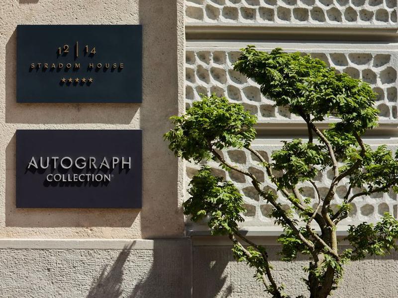 Stradom House, Autograph Collection