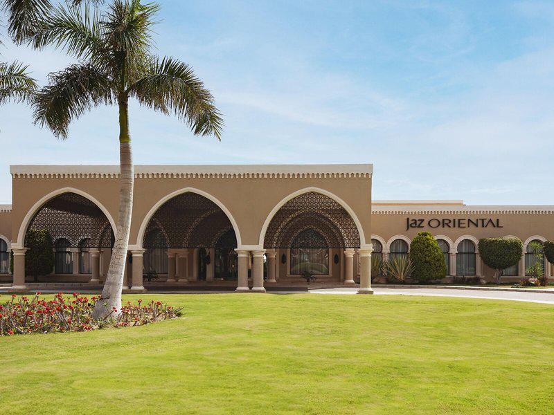 Jaz Oriental, Almaza Bay