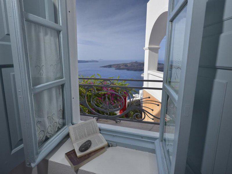 Aigialos Niche Residences & Suites
