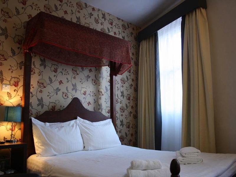 Islington Inn