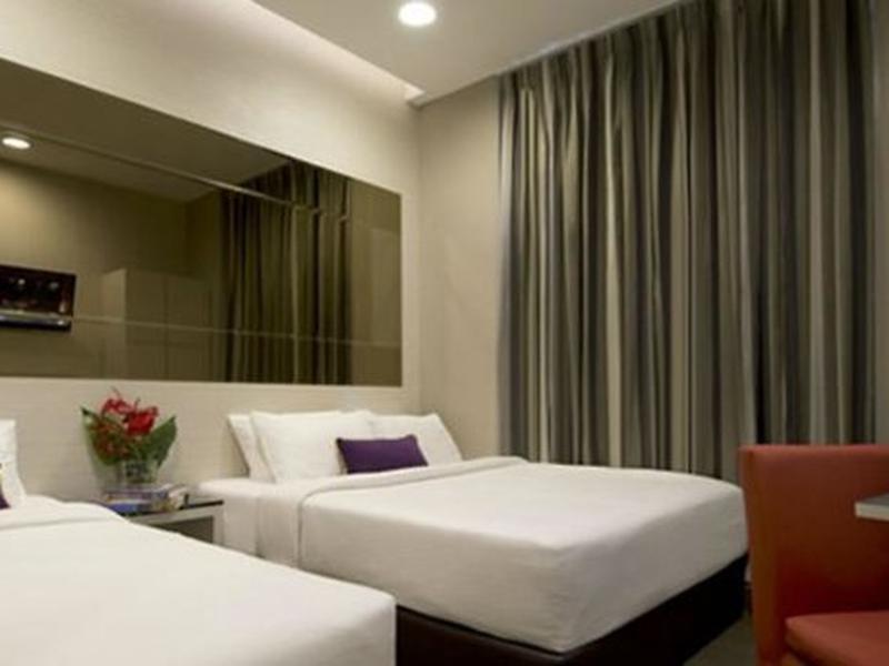 V Hotel Bencoolen