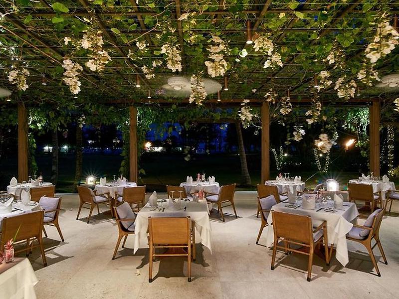 Calabash Luxury Boutique Hotel