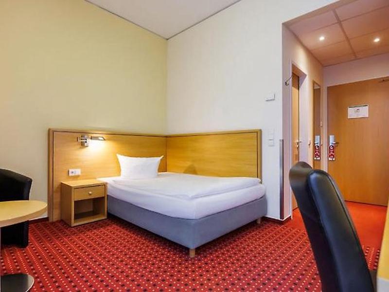 Airporthotel Berlin Adlershof