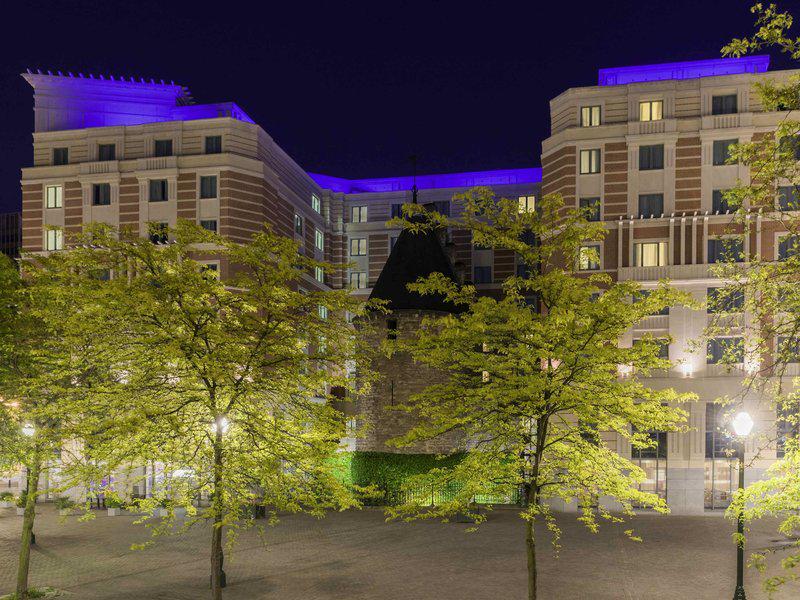 Novotel Brussels City Centre Hotel