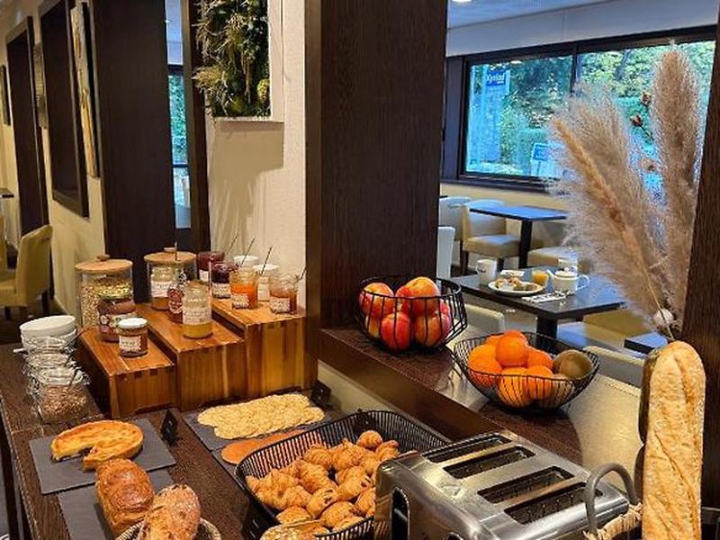 Kyriad Rennes Nord Hotel