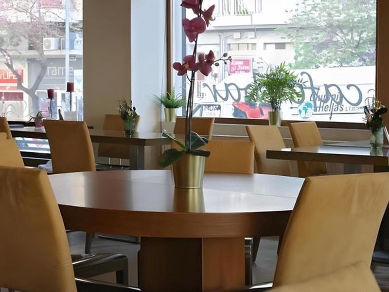 Abc Hotel