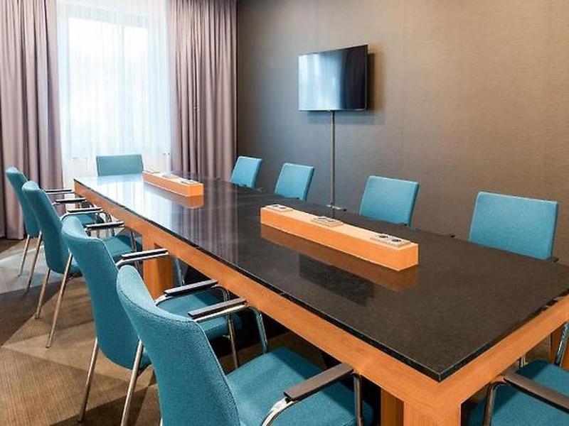 Holiday Inn Express Mannheim - City Hauptbahnhof by IHG