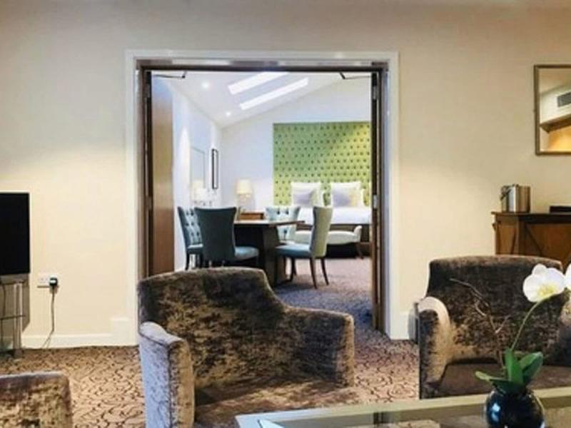 Sandford Springs Hotel & Golf Club