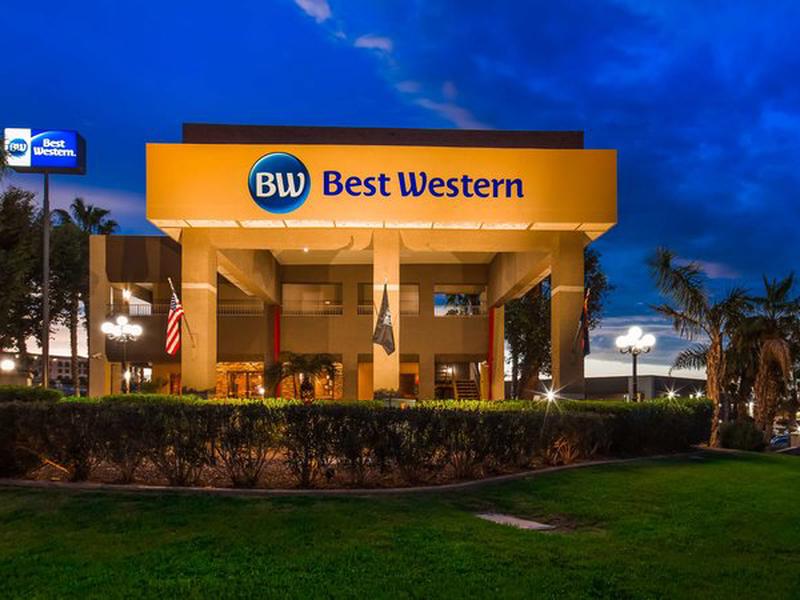 Best Western InnSuites Yuma Mall Hotel & Suites