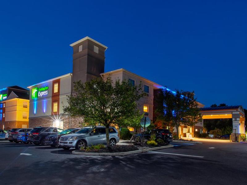Holiday Inn Express & Suites Absecon-Atlantic City Area by IHG