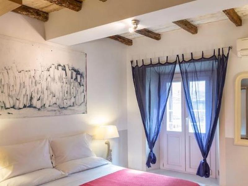 The Bluehostel