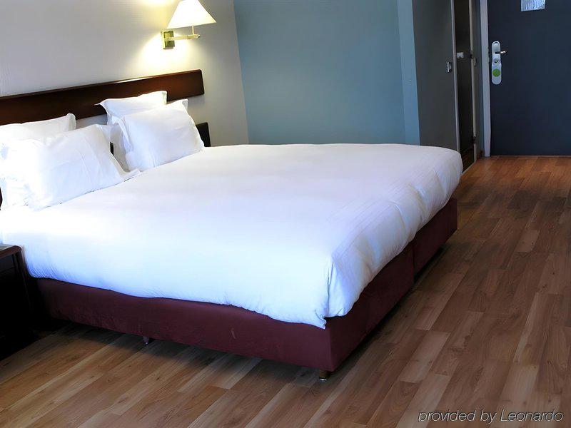 Bedford Hotel & Congress Centre