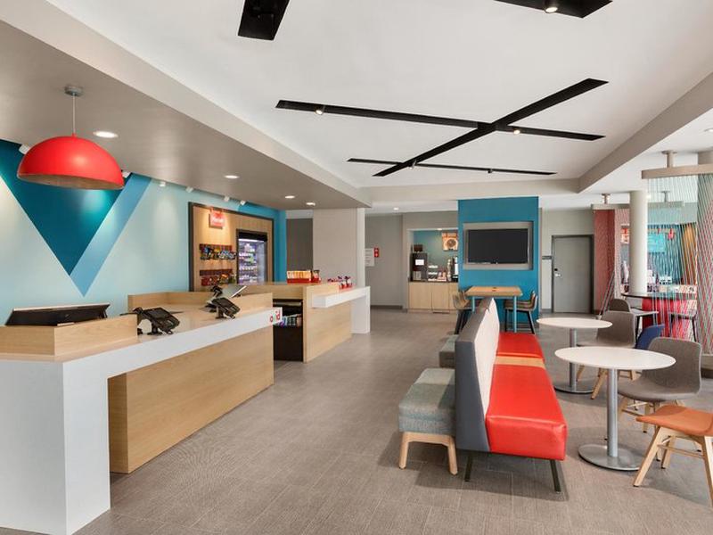 Avid Hotels Melbourne Viera by IHG