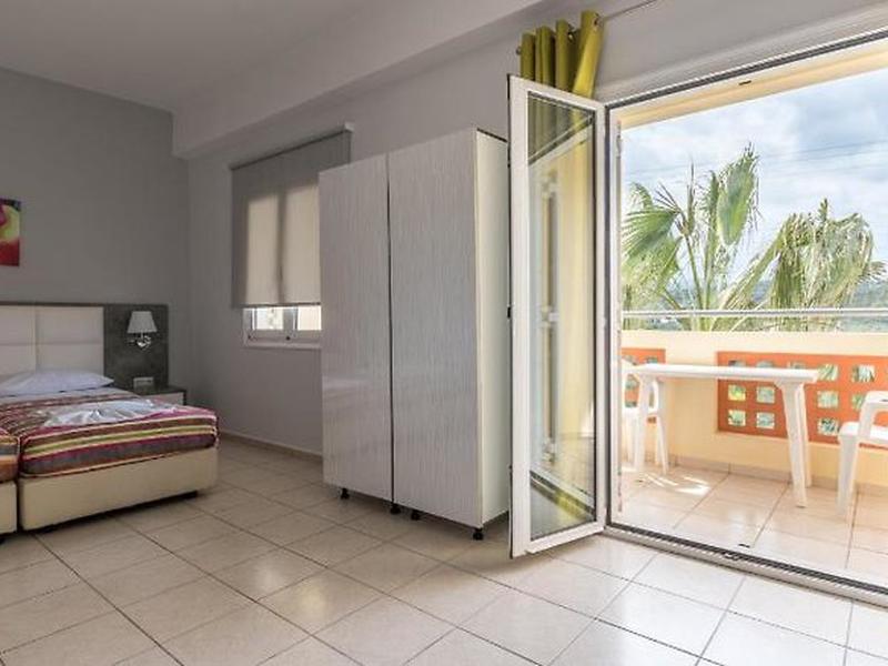 Maria Hotel - Sisi