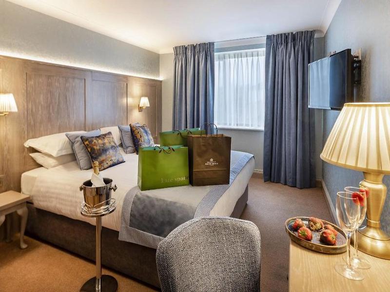 Avalon House Hotel