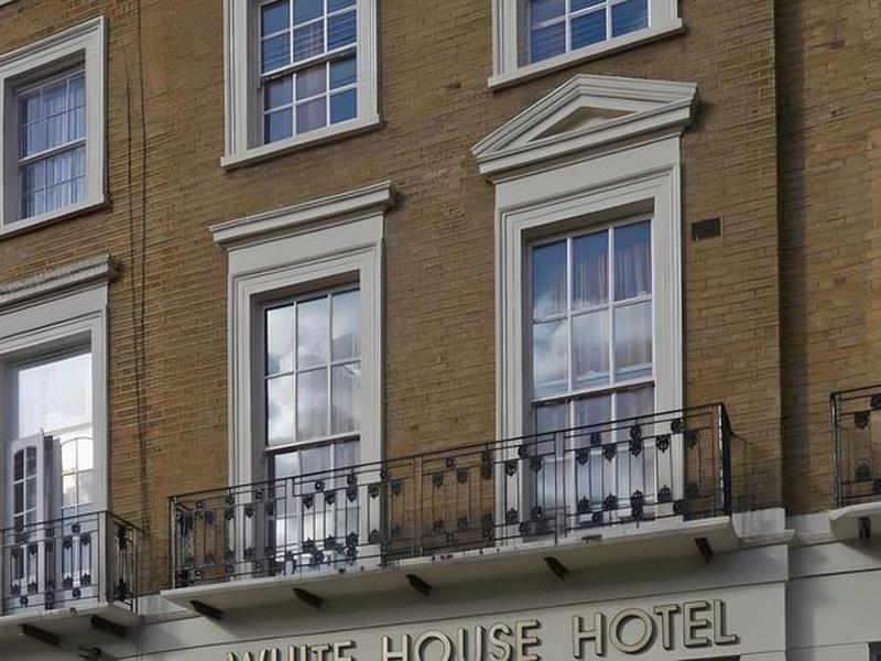 White House Hotel