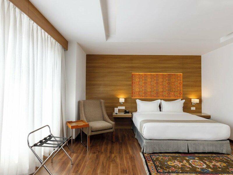 Hotel Ambassador