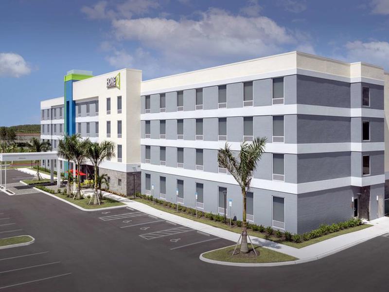 Home2 Suites by Hilton Fort Myers Airport