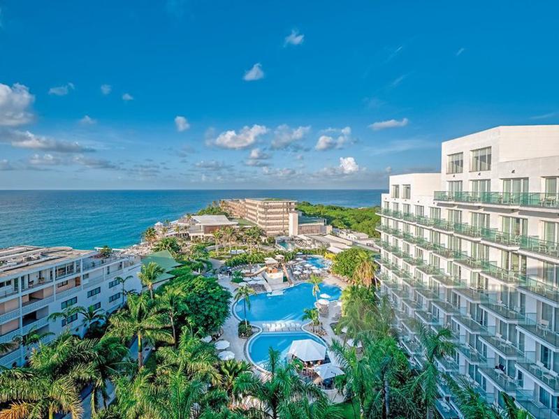 Sonesta Maho Beach Resort