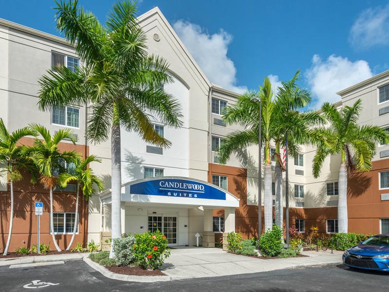 Candlewood Suites Fort Myers-Sanibel Gateway by IHG