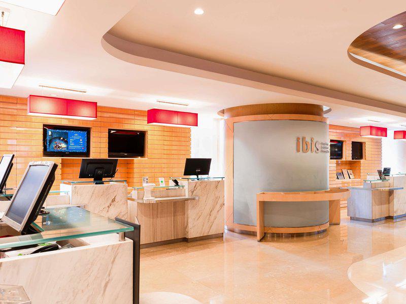 ibis Hong Kong Central & Sheung Wan Hotel