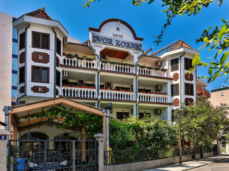 Villa Dvor Kornic