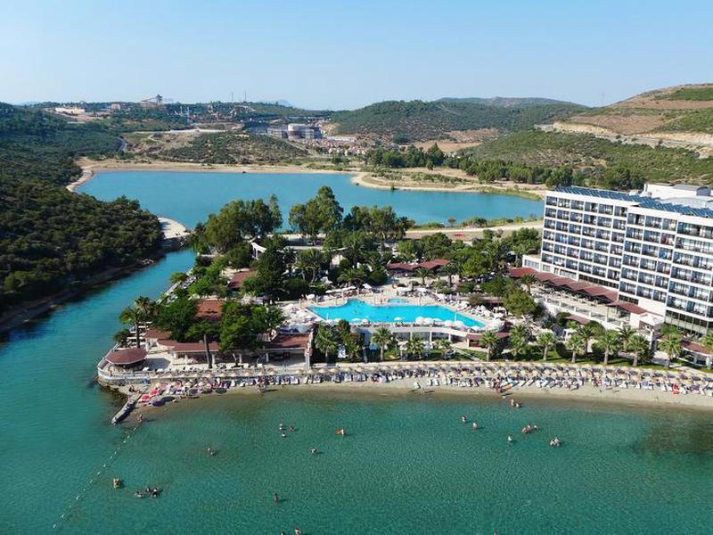 Tusan Beach Resort