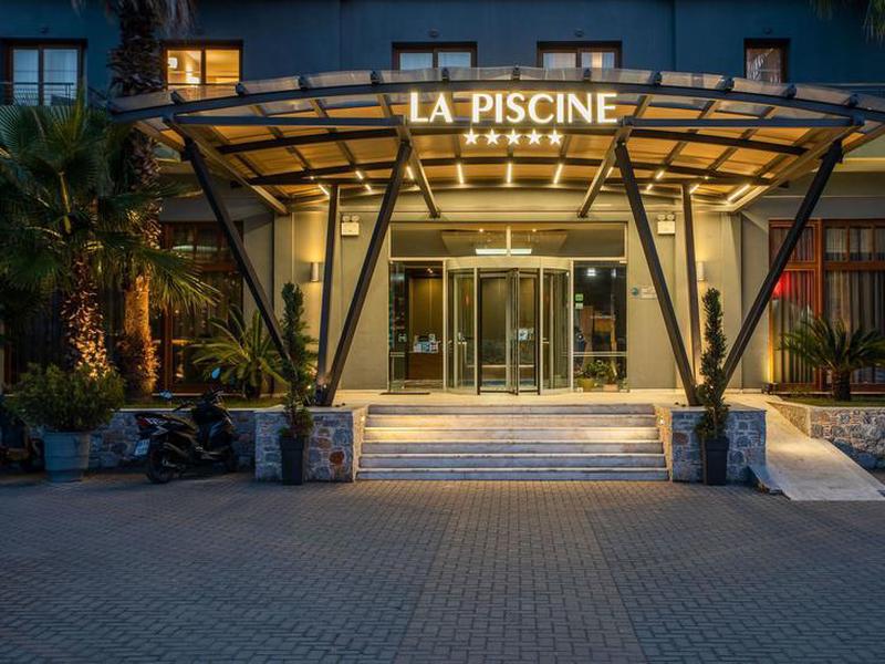 La Piscine Art Hotel