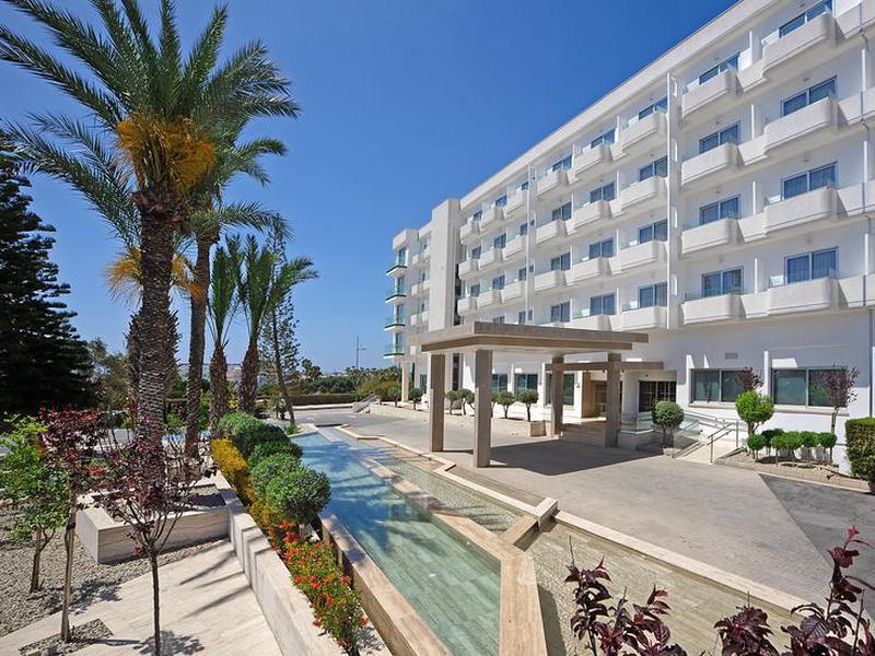 Nestor Hotel