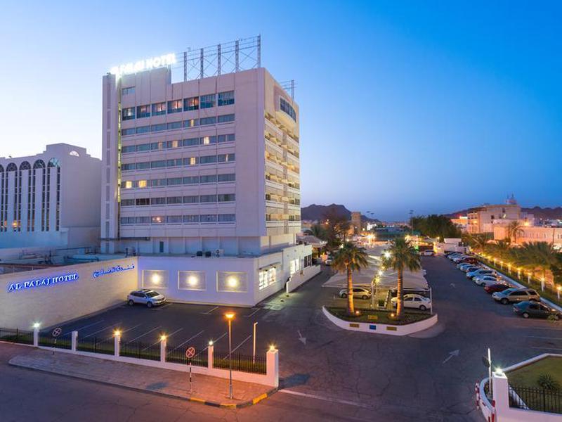 Al Falaj Hotel