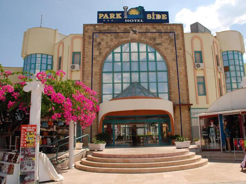 Hotel Orange Palace Side