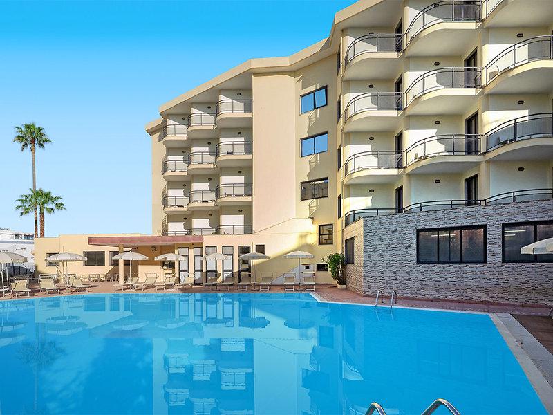 Rina Hotel
