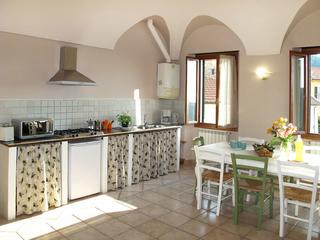 Le Volte (PTB190) / 4 pax (tr)