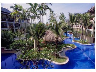 Apsara Beachfront Resort and Villa (tr)