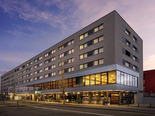 Holiday Inn Zürich Messe (tr)