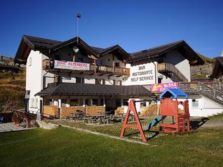 Hotel Alpenrose (tr)
